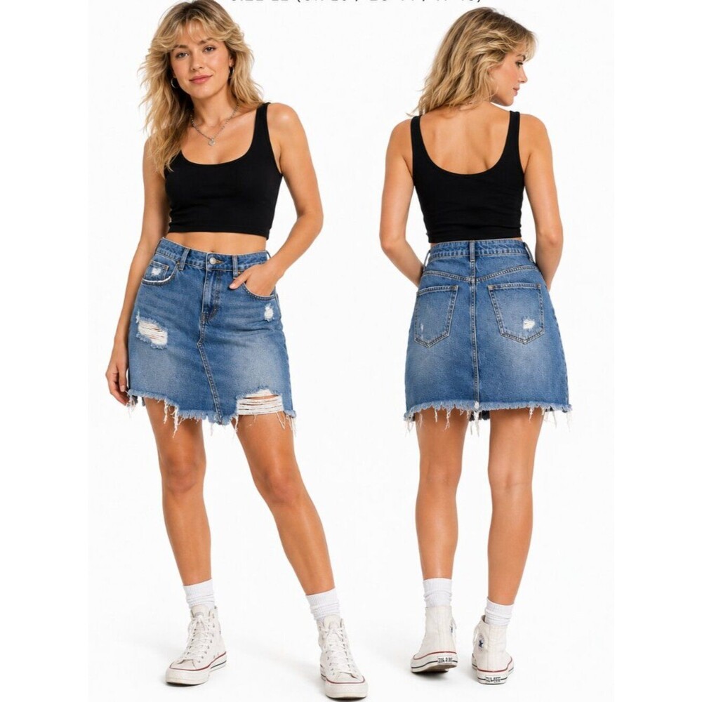 Denim Co Distressed Denim Mini Skirt Women's Blue Raw Hem Size 12 Trendy Casual